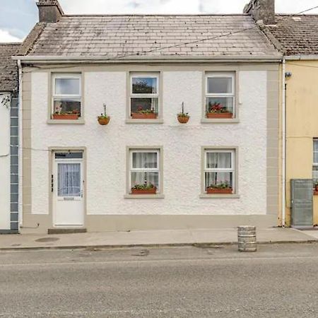 Doorstep To The Burren Hotel กอร์ท ภายนอก รูปภาพ